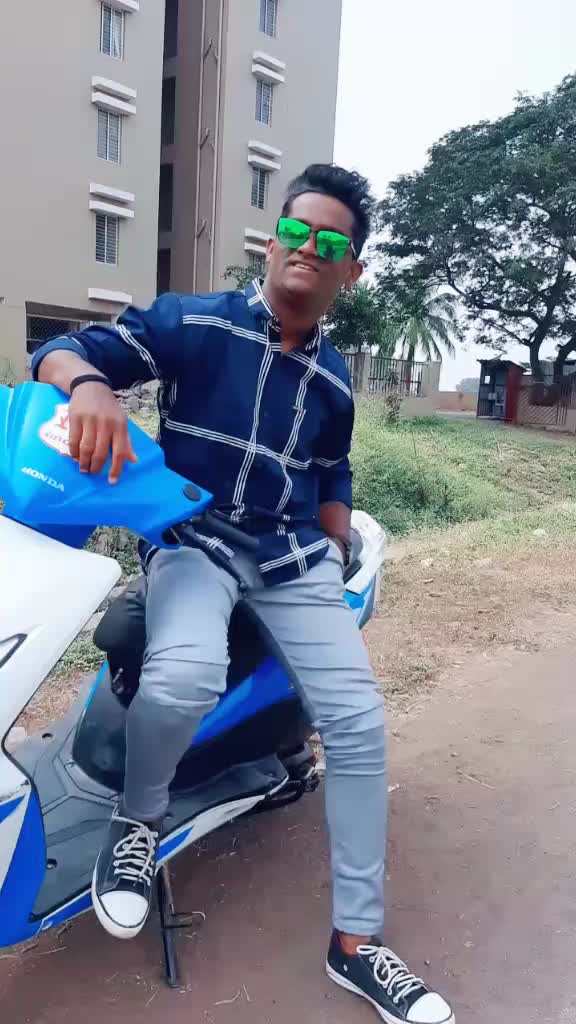 @MR_Lolya
