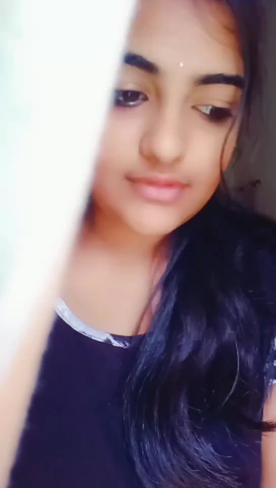 @👑Varsha_Chowdary👑