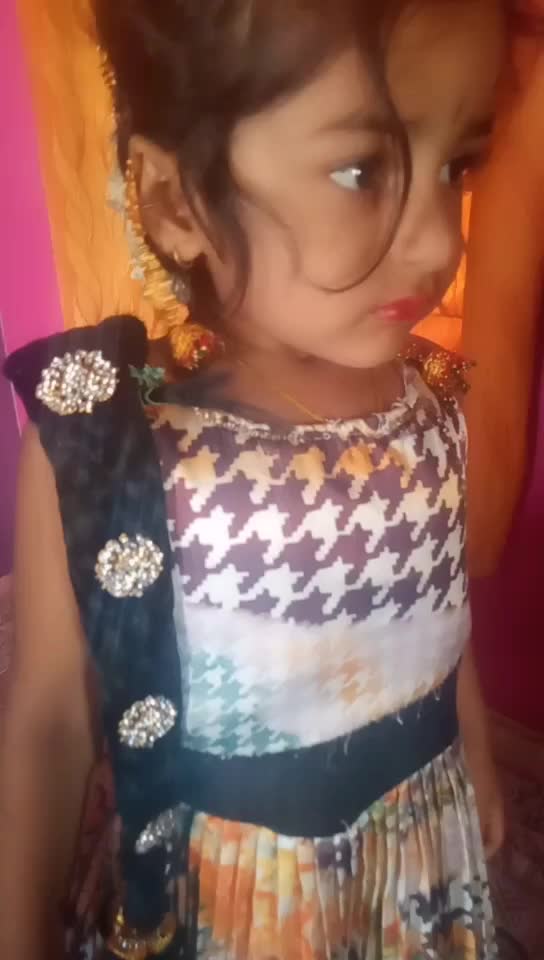 @Smilingquweenlaxmi♥️