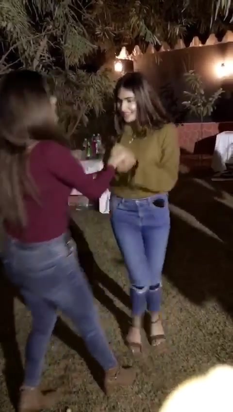@S H I K H A 🦄