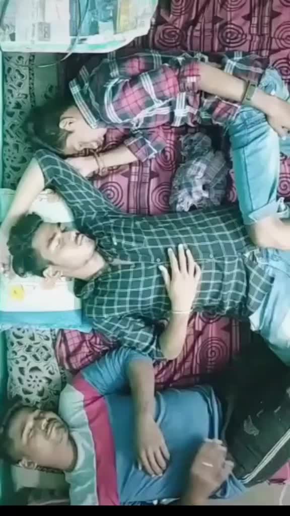 @M_U_N_N_A😍😍