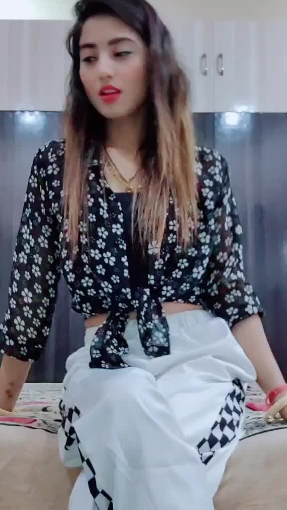 @aish_1210