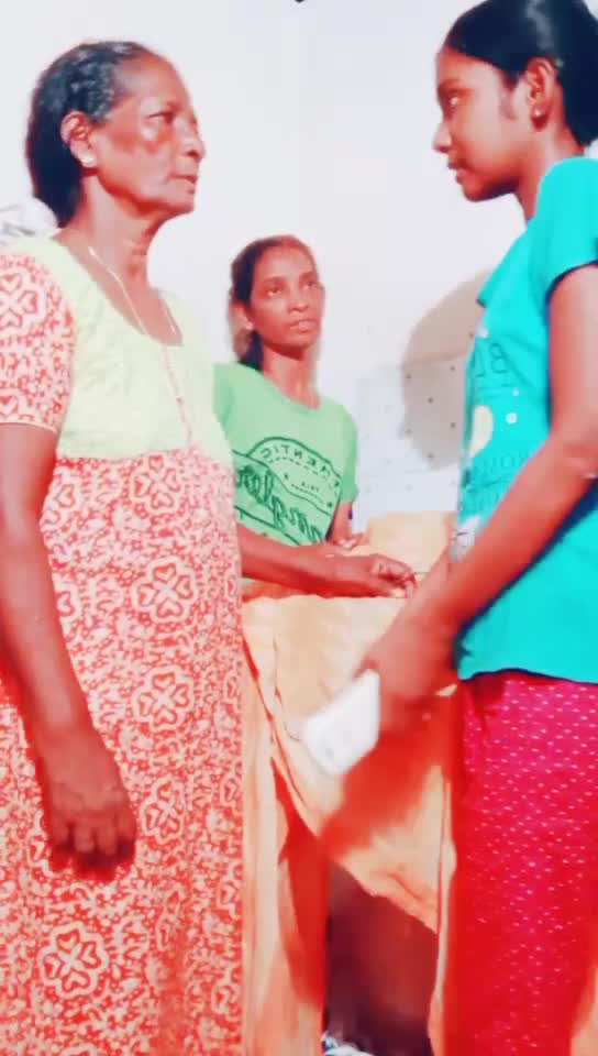 @✌കിങ്ങിണി✌