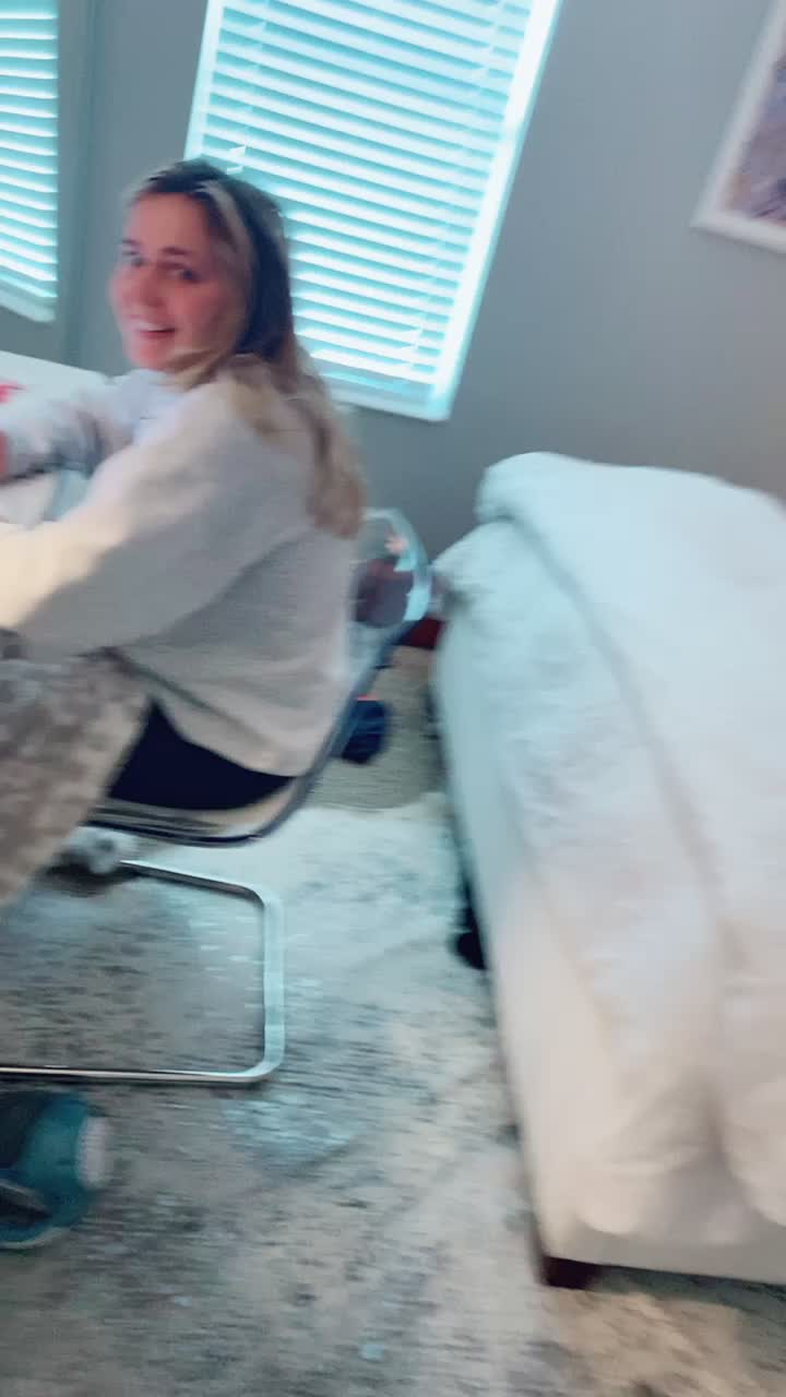 @mignondaly