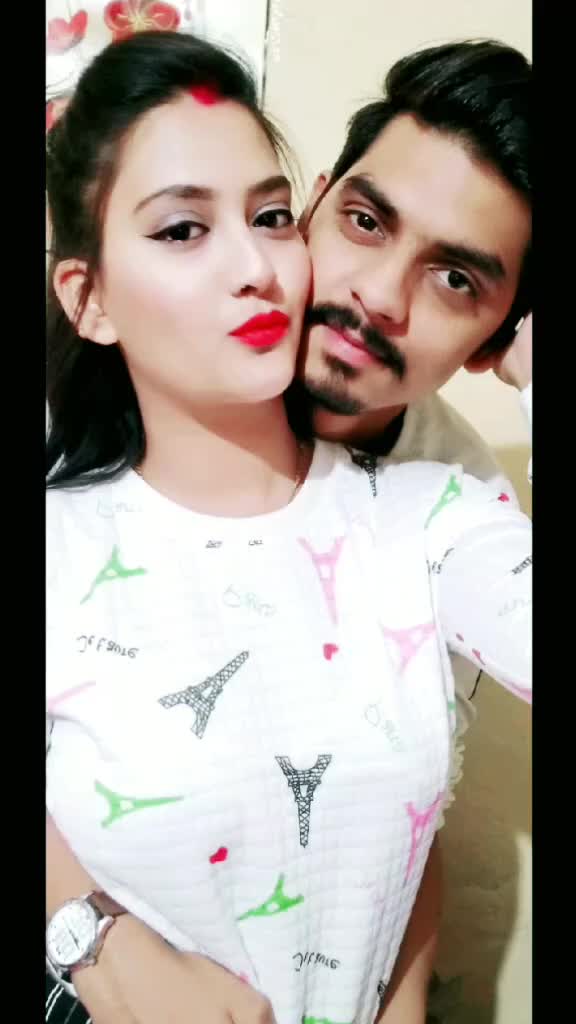 @Gorgeous_Gujrati ✅