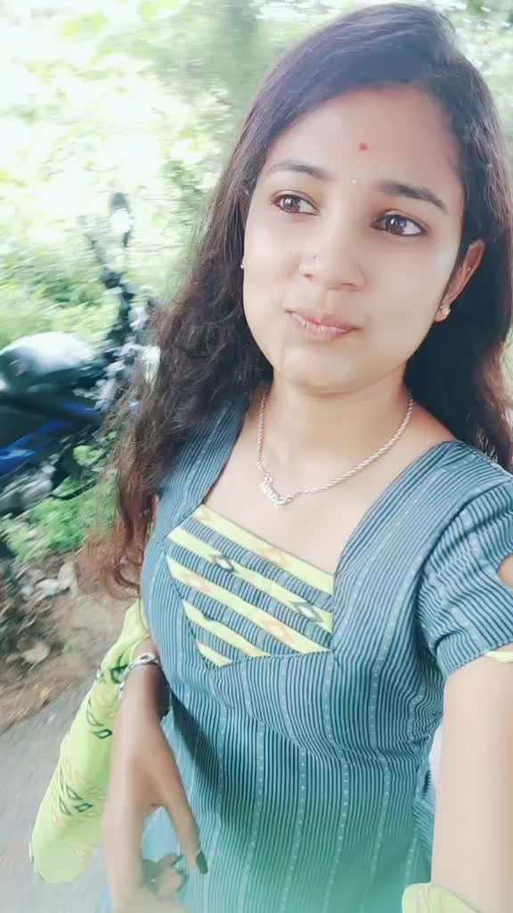 @👑Sahana Ramesh👑