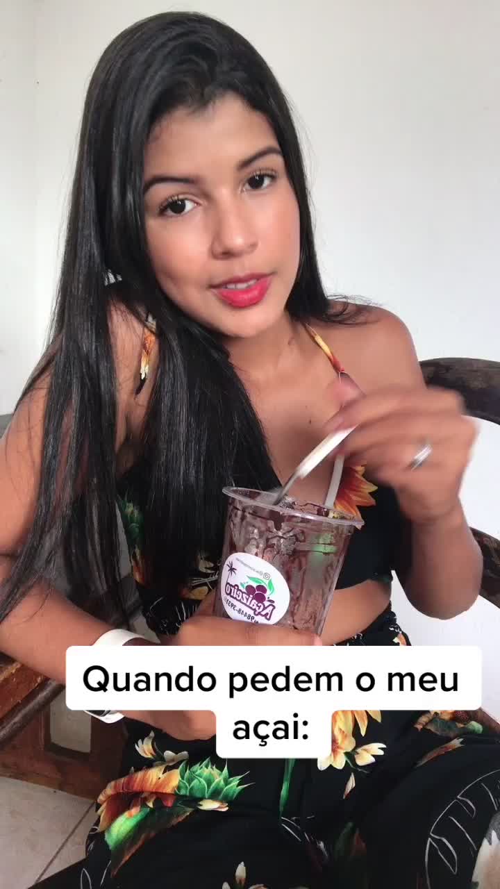 @D&eacute;bora Eug&ecirc;nio
