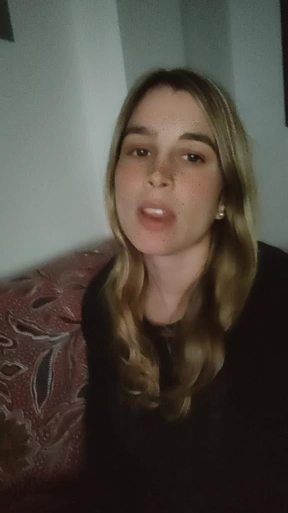 @eleninaa_