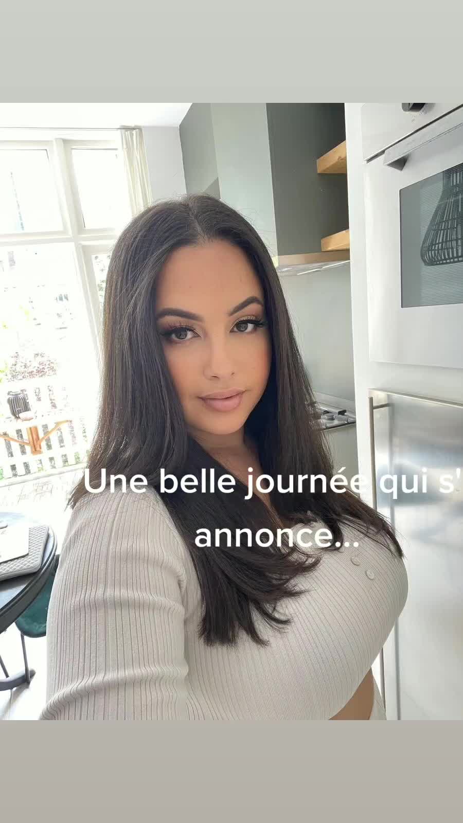 @YasmineCurvy