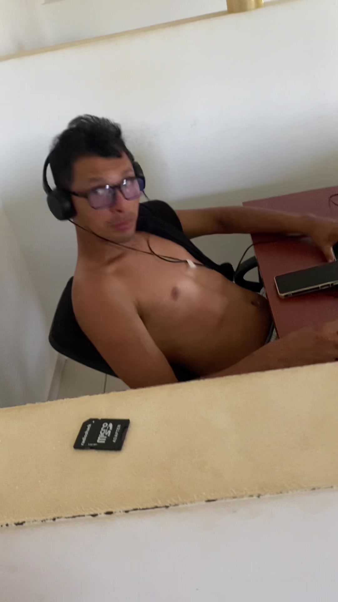 @AventurasPlus