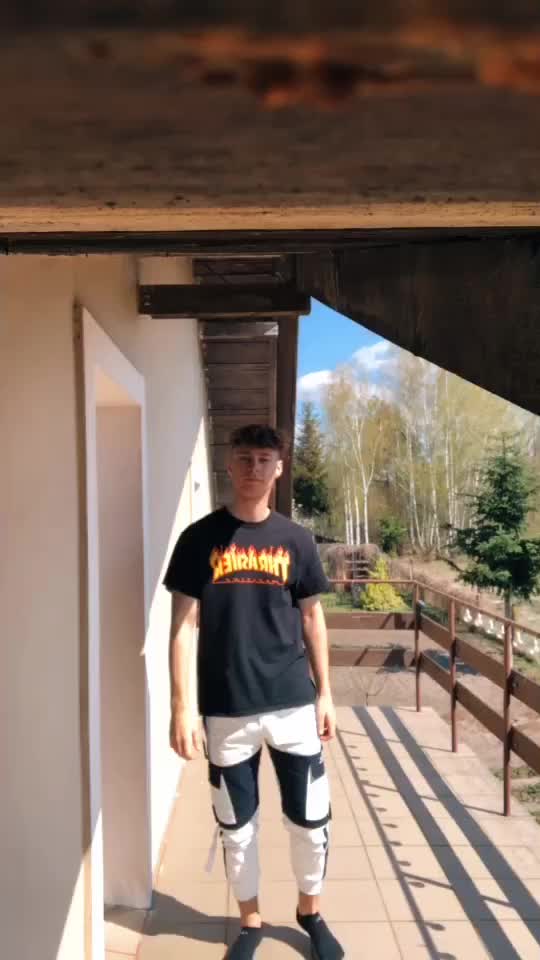 @magicznyalbercik