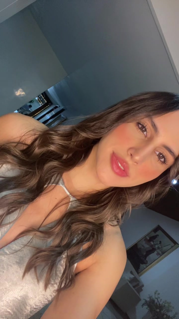 @Luciana