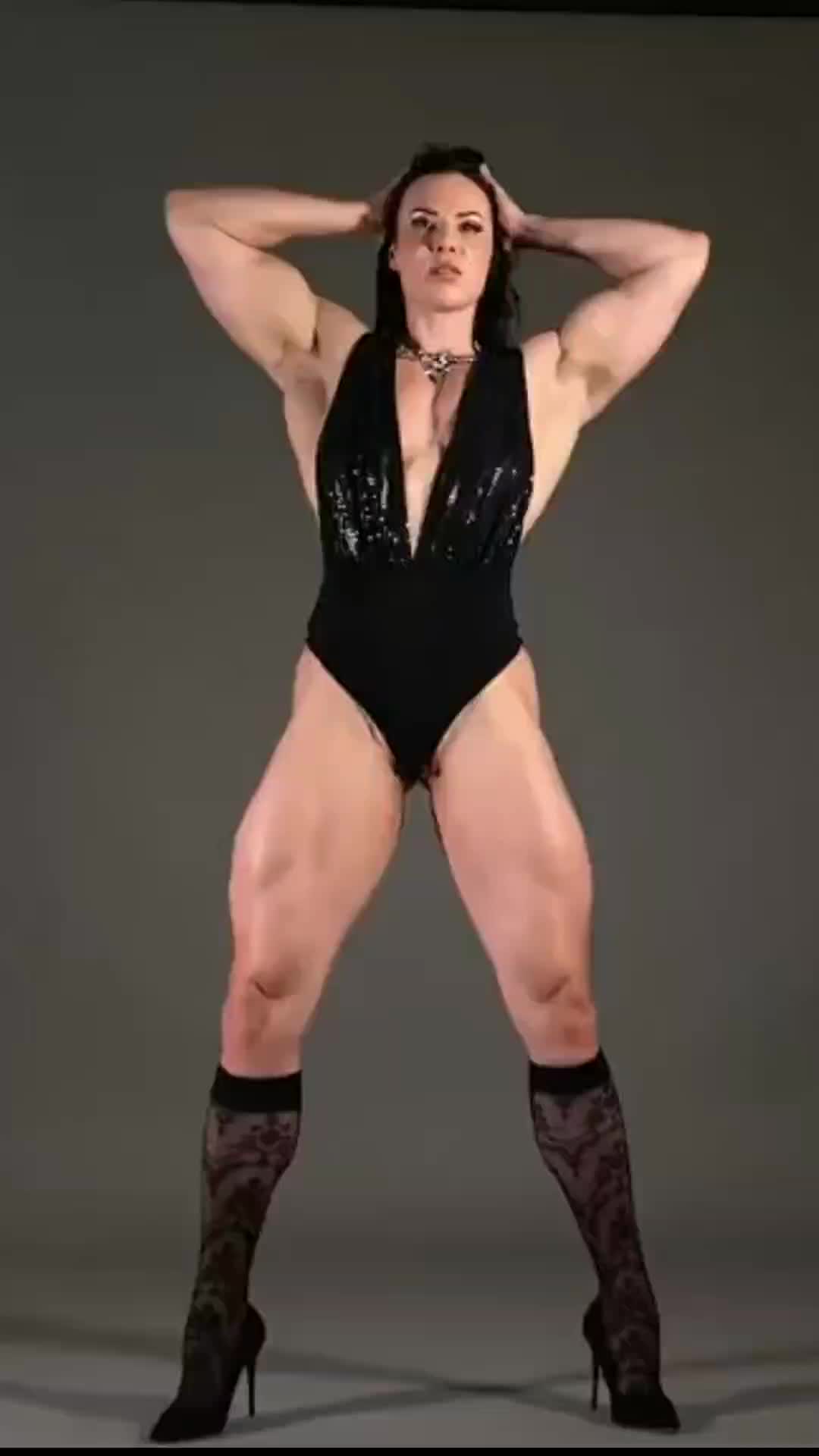@Muscle Girls Empire