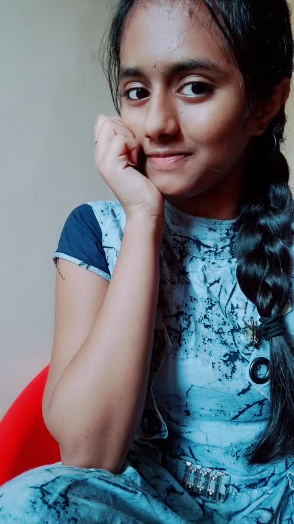 @🤩A K K I E🤩