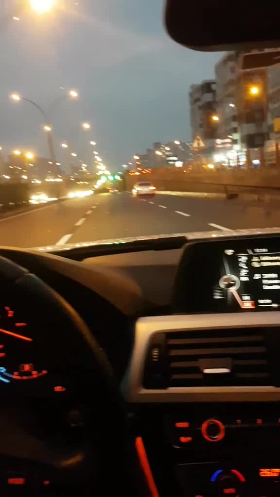 @S&uuml;leyman Eker