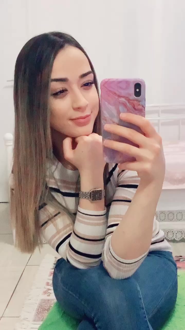@melooosh40