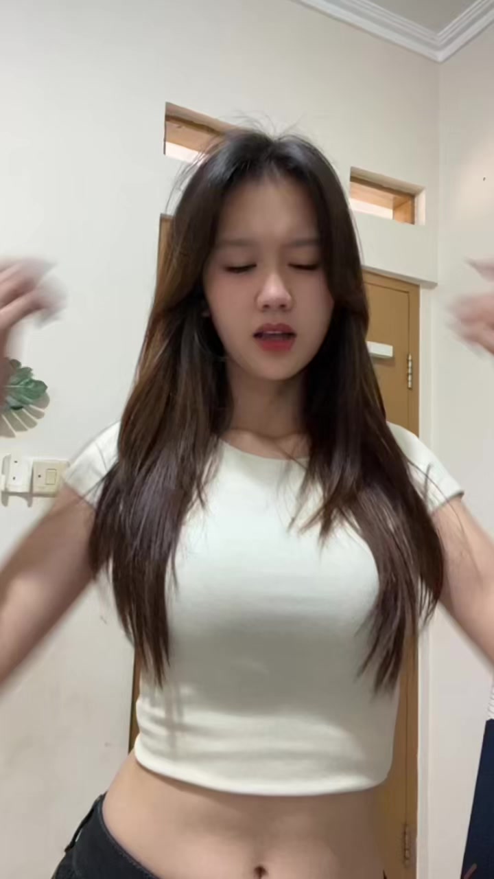 @DellalaPoh🦋