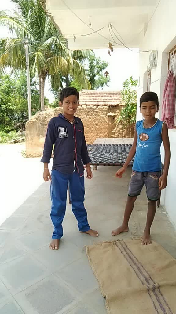 @Venu Mudhiraj