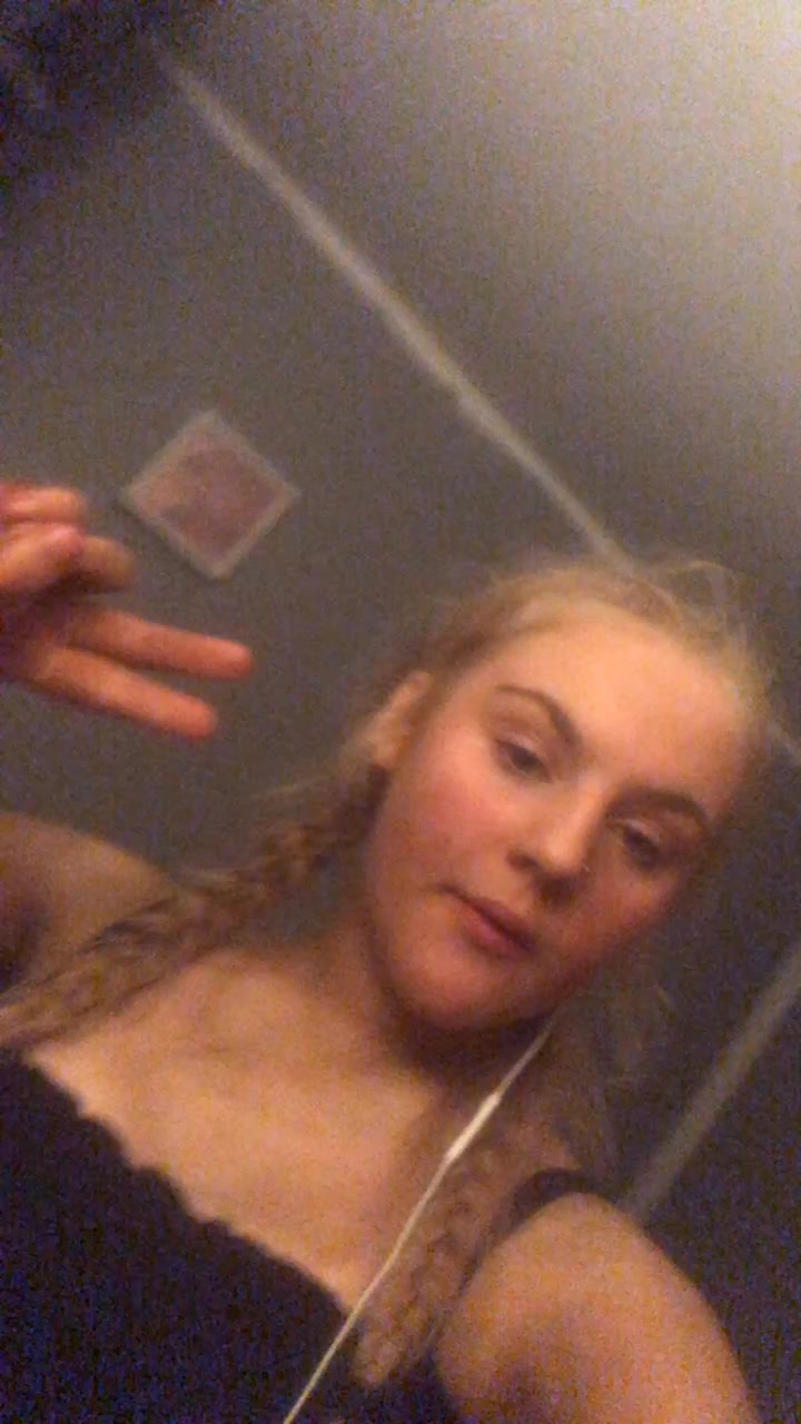 @xxellieburnsxx