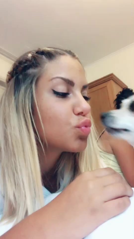 @Babygirl😻❤️
