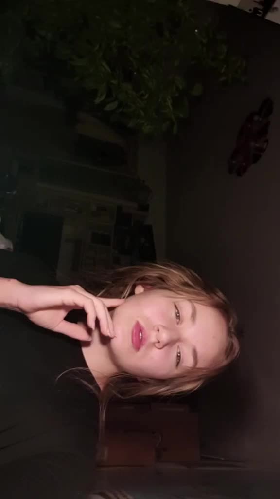 @LARA💋