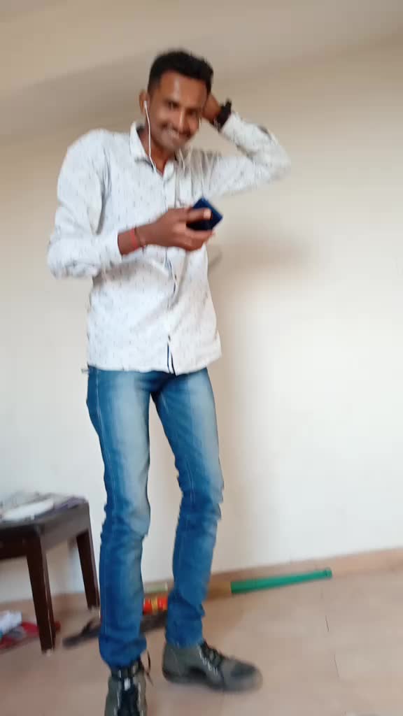 @hitesh_maheshwari,1