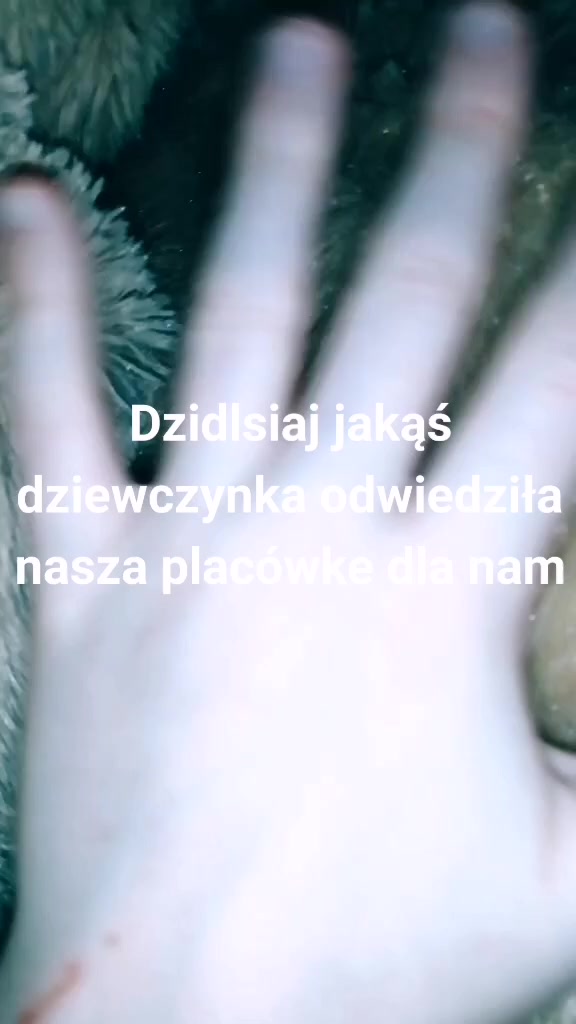 @😥