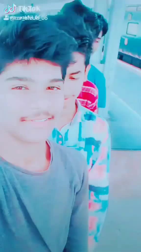 @mr_bharadwaj_06
