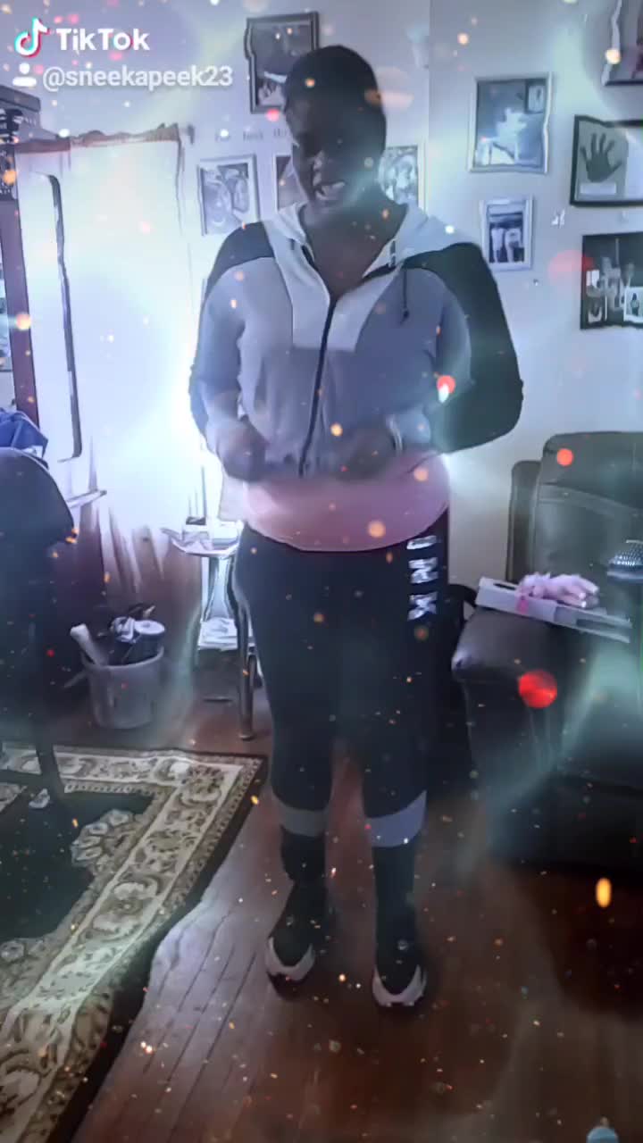 @sneekapeek23
