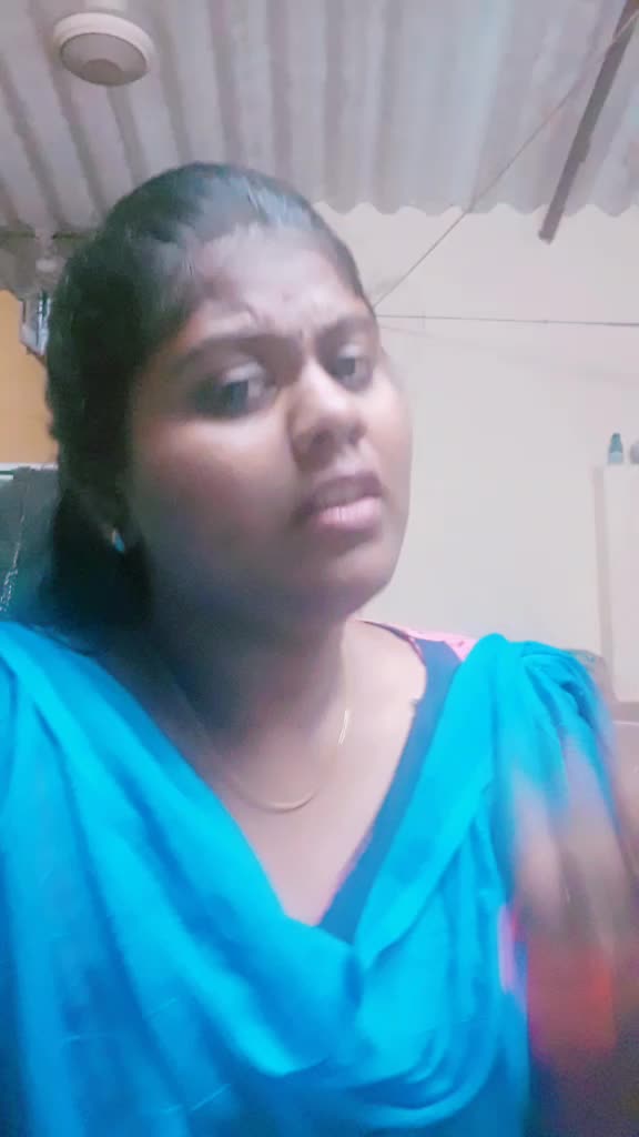 @Nivi💚