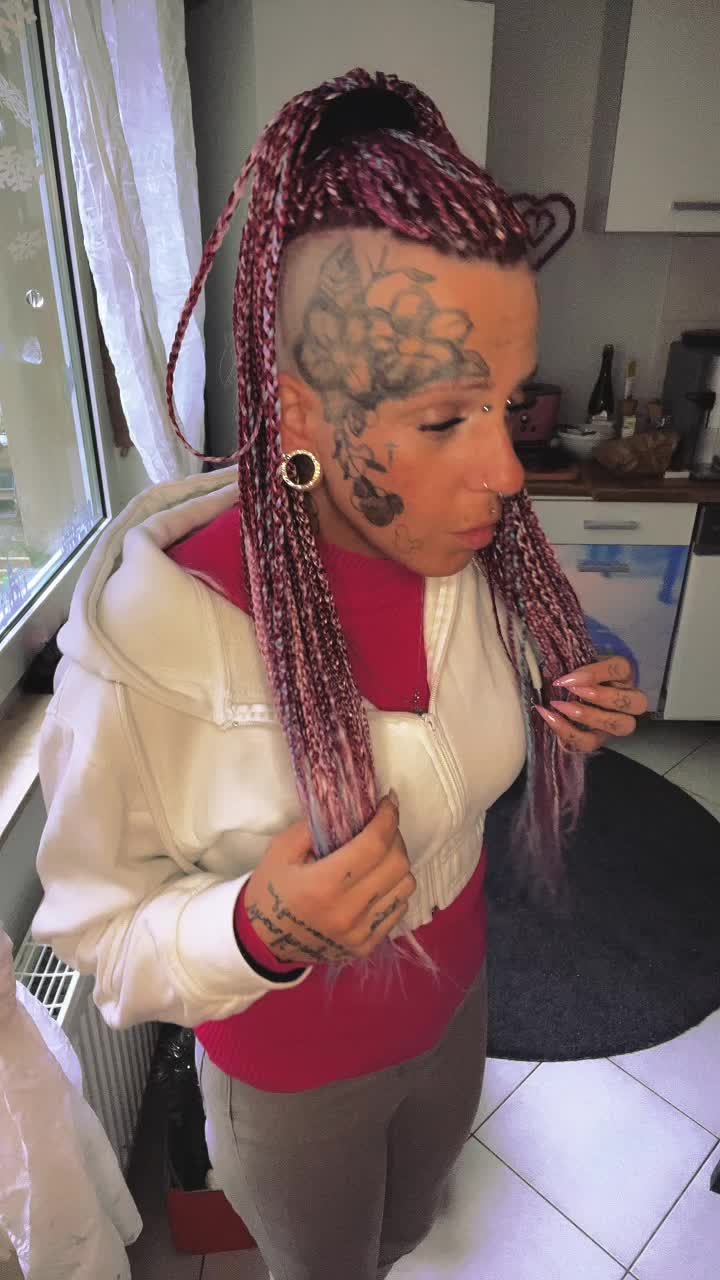@disney_queen_kate