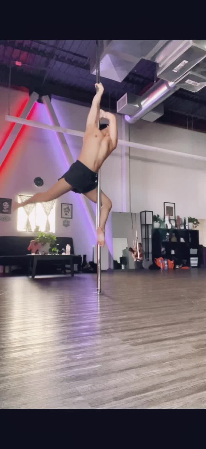 @YungGabuelo