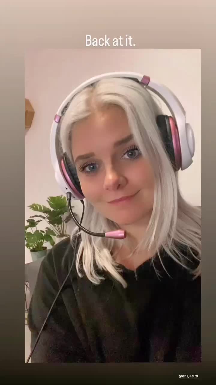 @JanaBanana