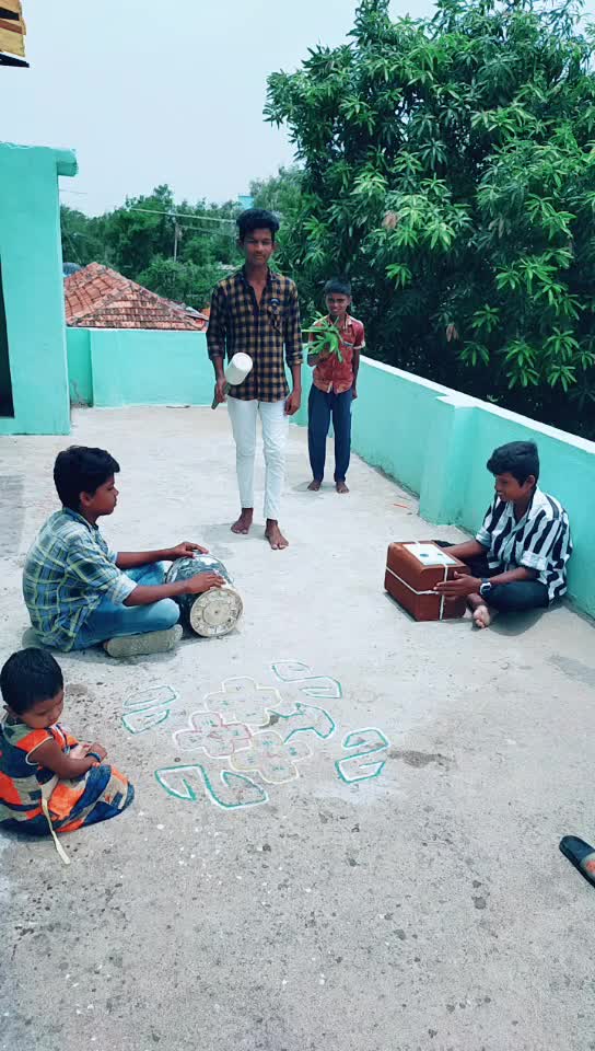 @Baandla Hari