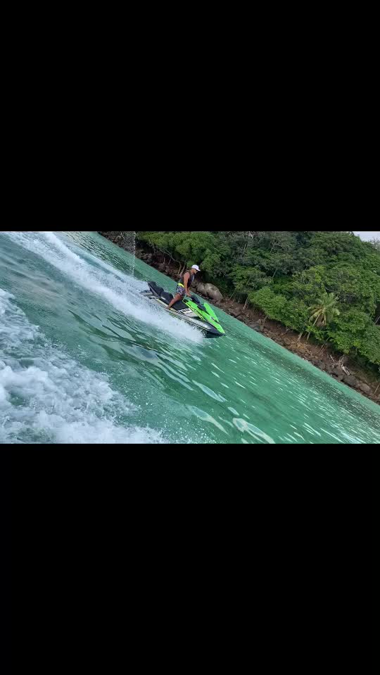 @Jetski_Sey