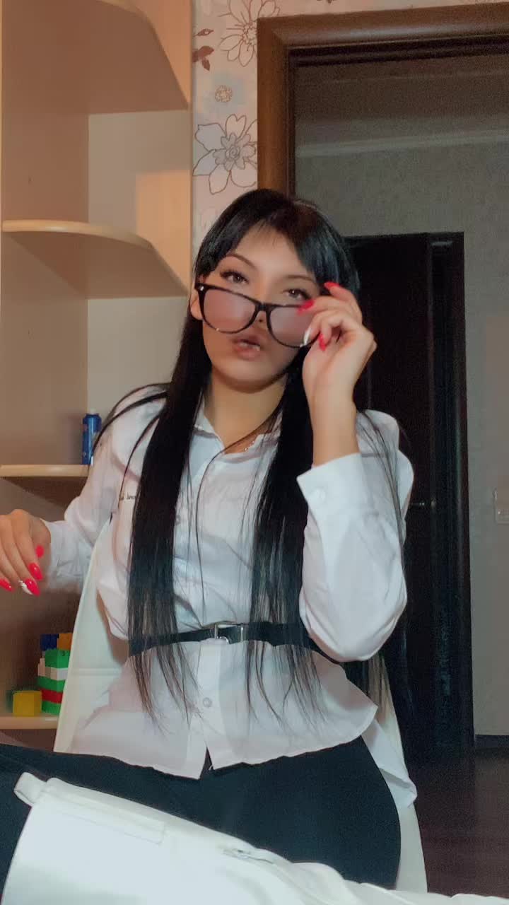 @Valentina💣24