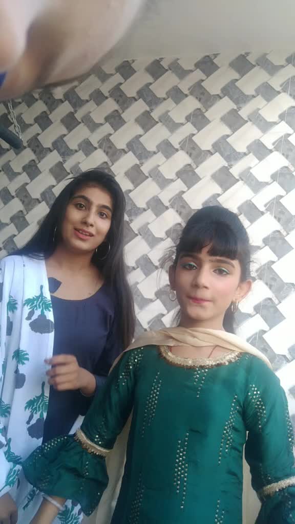@Chahat Mukheja