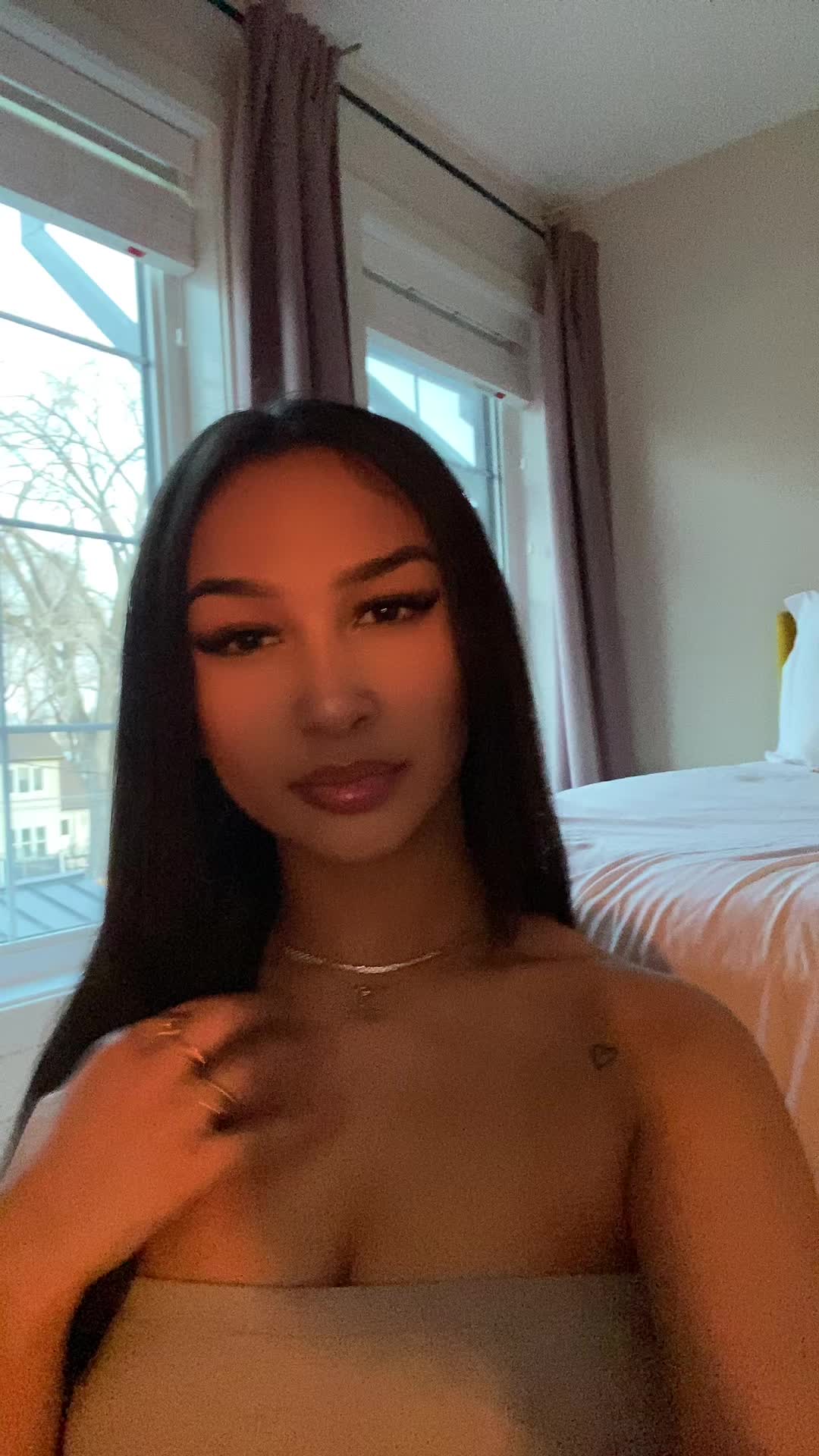 @g