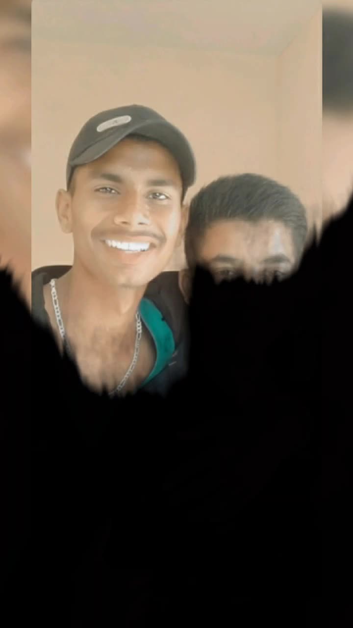@Ayushhh_0001