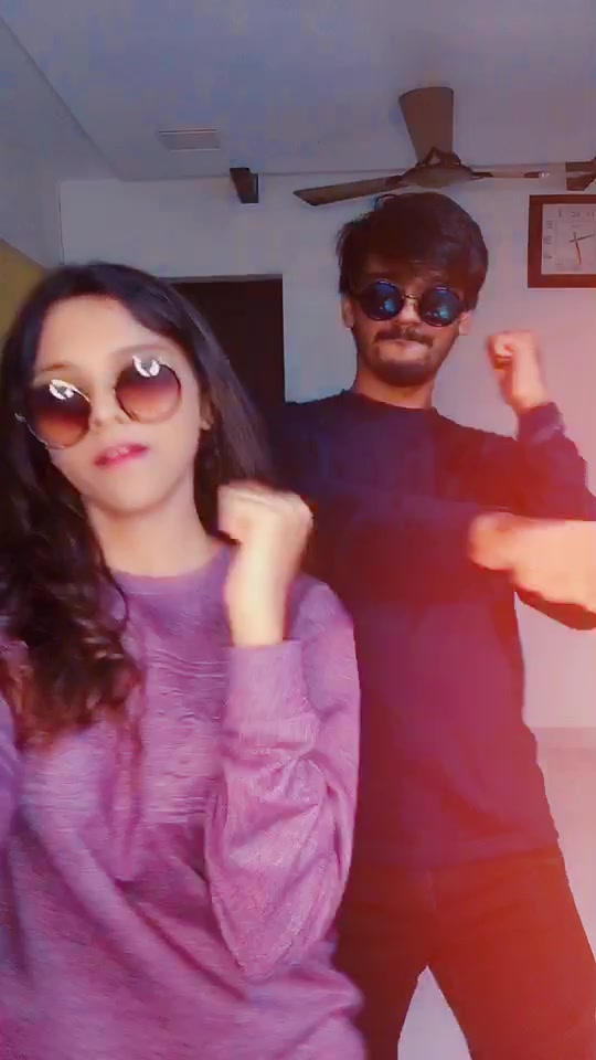 @Yutika Kudtarkar👑