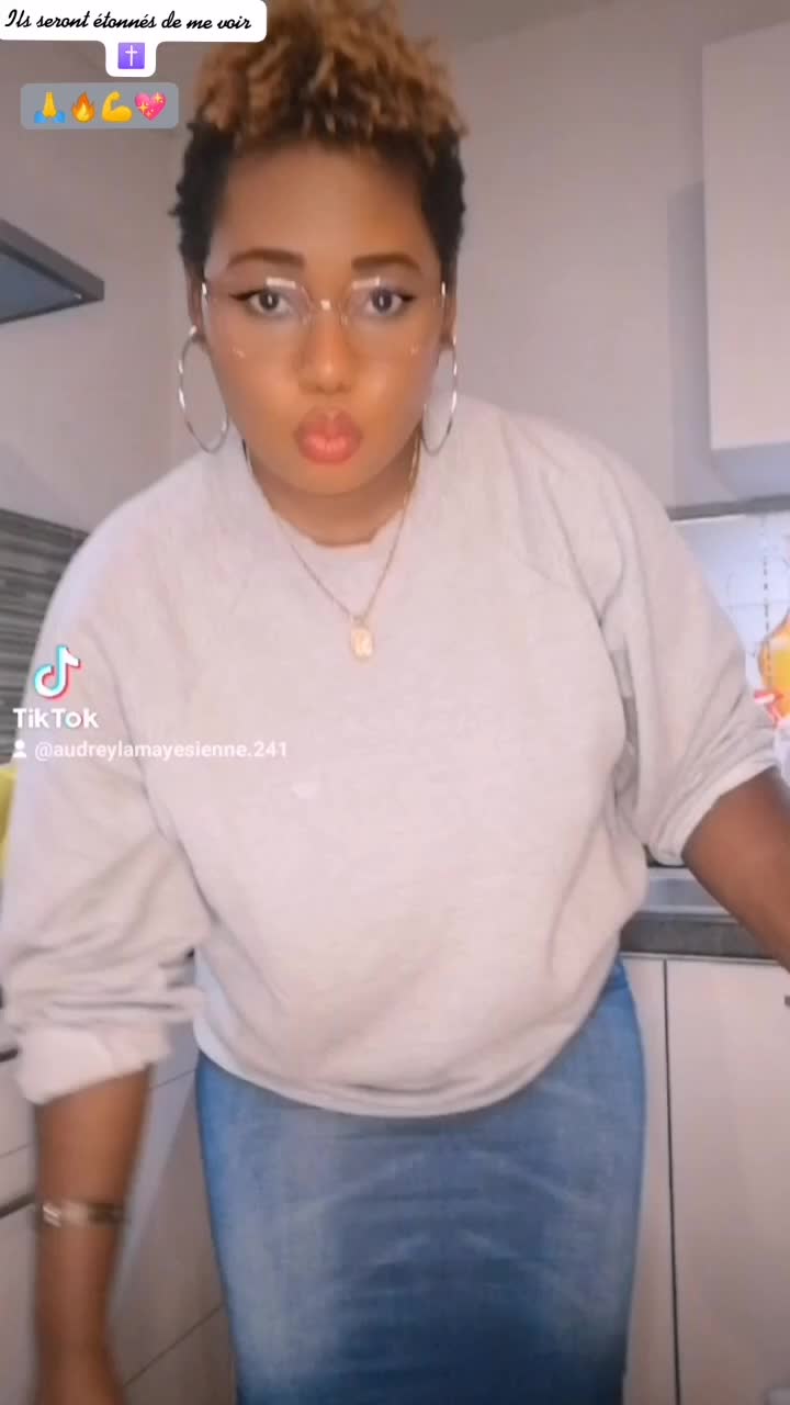 @Audrey Pierre La Vili 🇬🇦🇲🇫