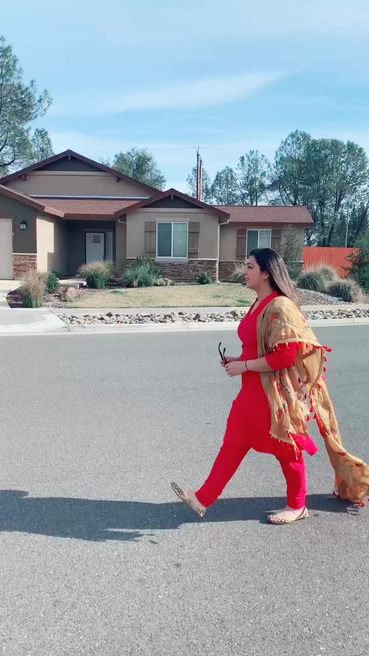 @Smiling_queen