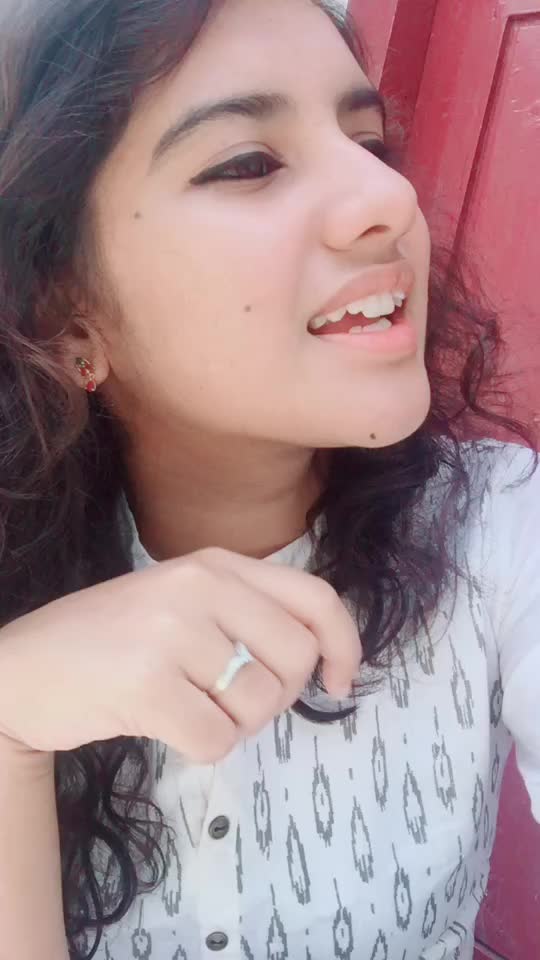 @RASHMIKAA SANTHOSH🐰
