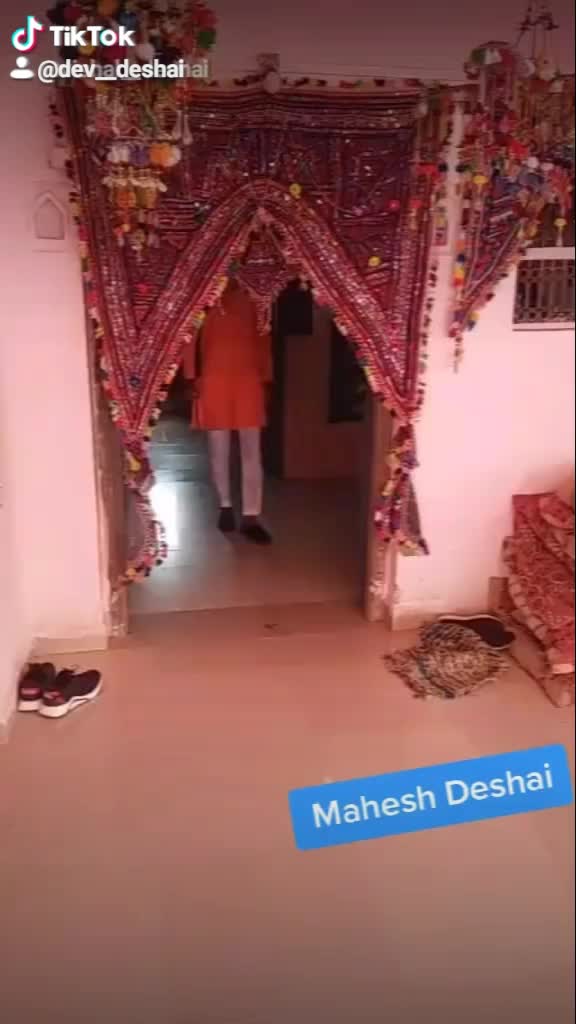 @DEV DESHAI 😘