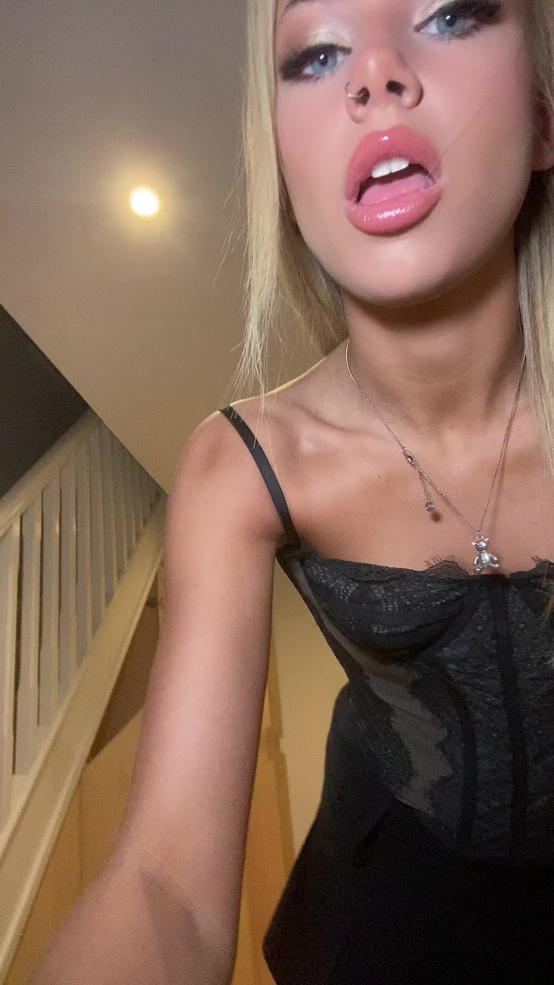 @Freya