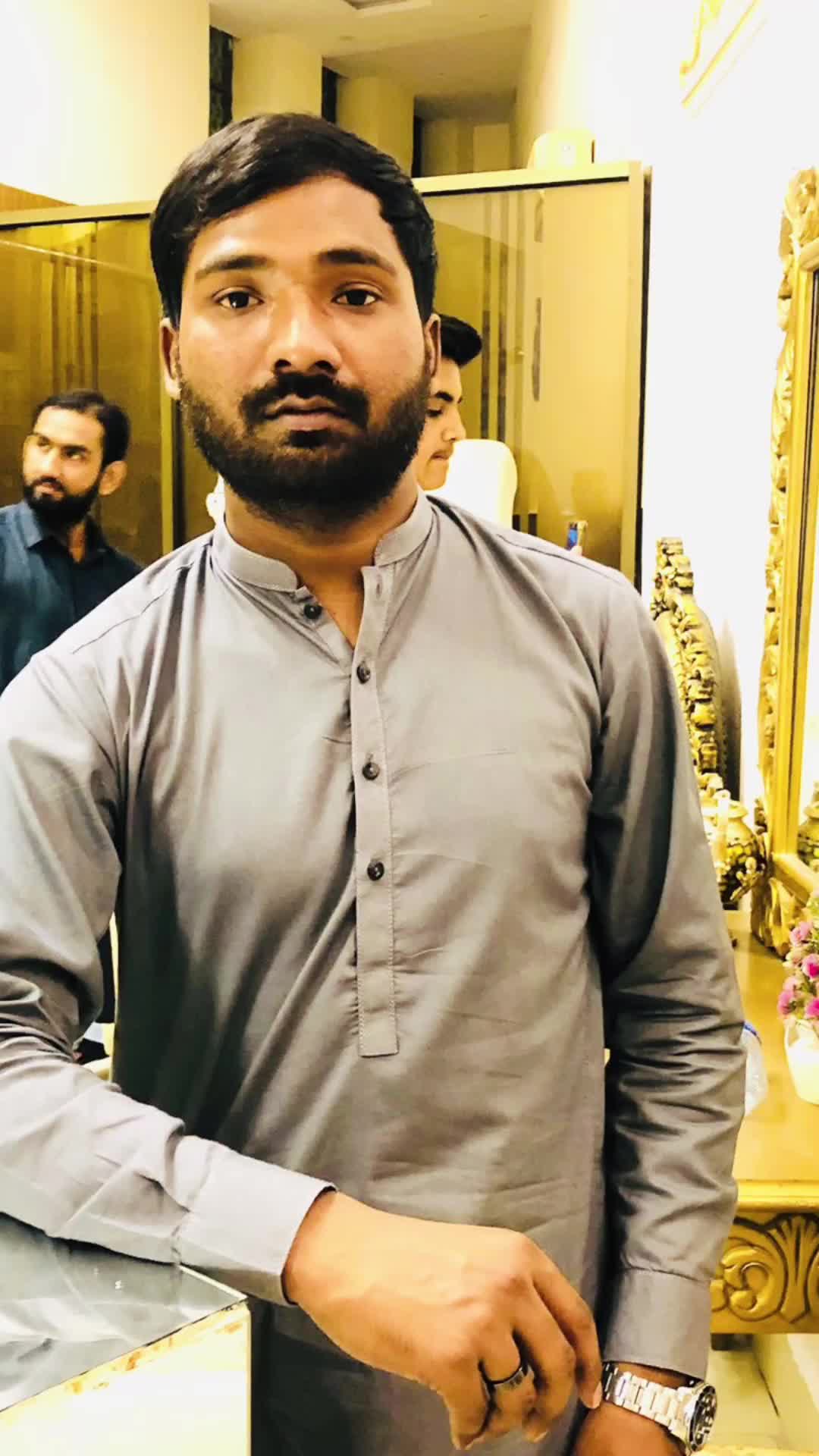 @MR.KhokhaR&rsquo;🤫