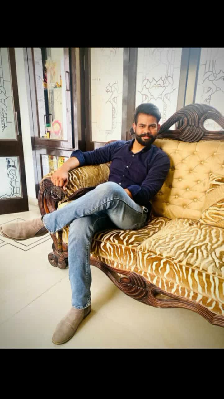 @Mr.mrs.laddu😘😘