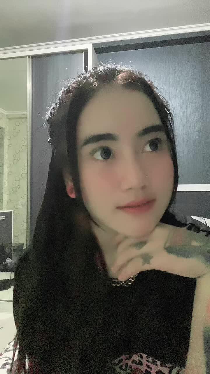 @Liviasessil🕊️
