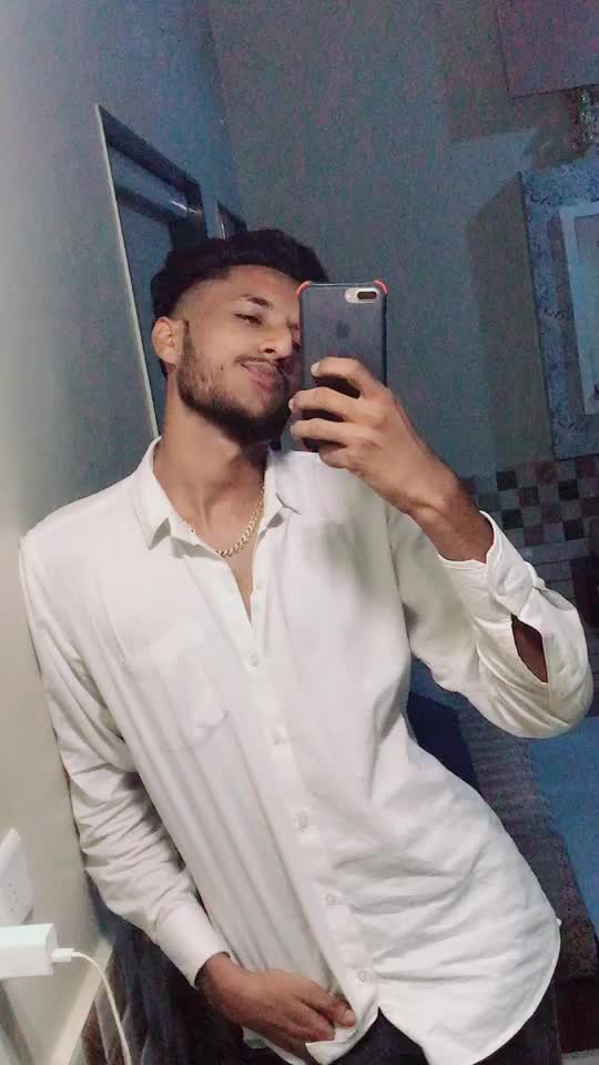 @Ankur Rajgor👑