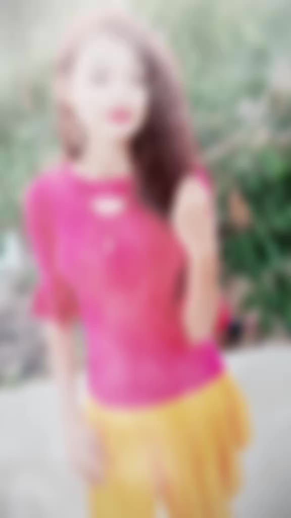 @Pooju queen 👸